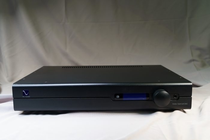 PS Audio Stellar Gain Cell Schwarz --- 1