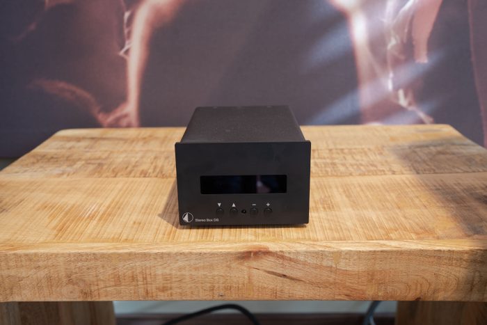 Pro-Ject Stereo-Box DS Schwarz --- 1